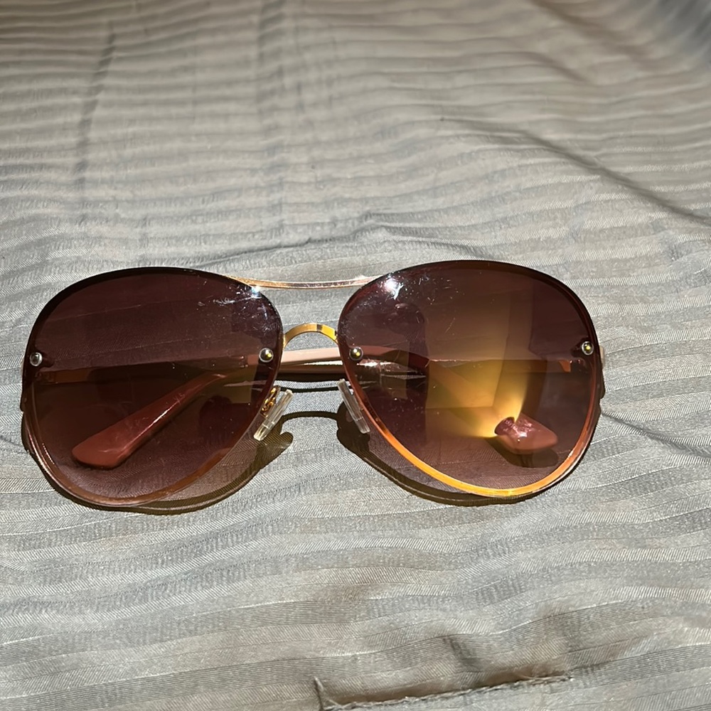 Tahari Sunglasses